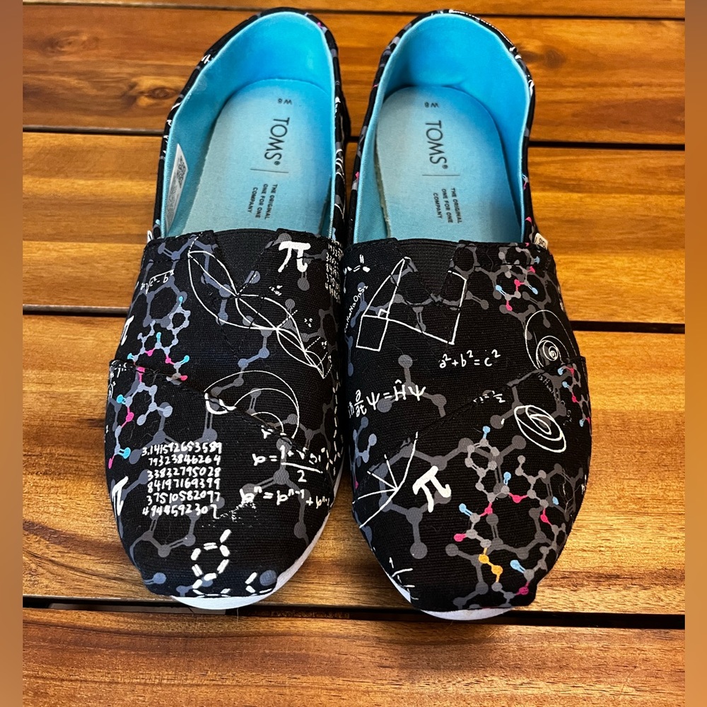 TOMS Black Math Glow-in-the-Dark Alpargata Loafers Size 8